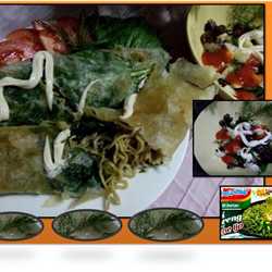 HIJAU GULUNG INDOMIE (DENGAN SALAD DAUN DRILL)  (untuk 2 orang